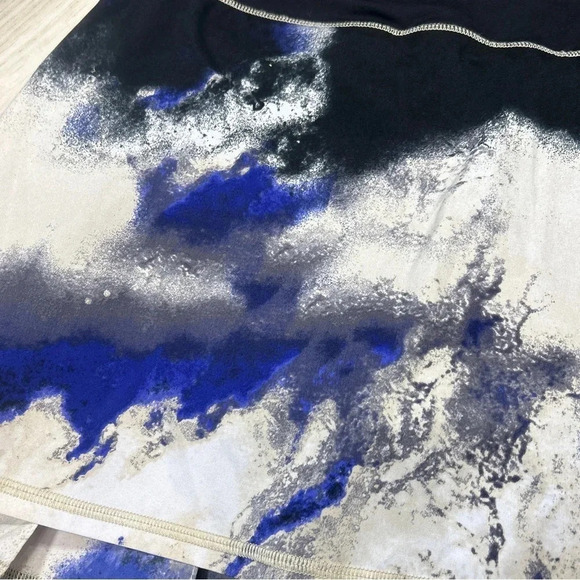 Lululemon Pace Setter Pleated Skirt Milky Way Galaxy Blue Marble RARE🦄 / 8T - Picture 13 of 16